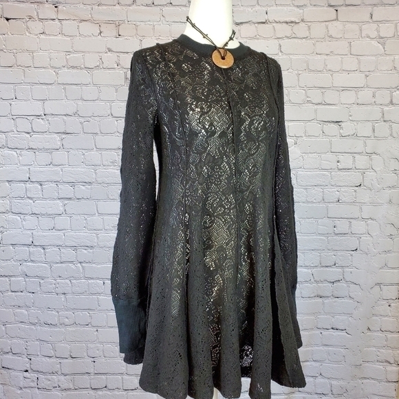 Free People Coffee In The Morning Top sz. XS Black - Picture 7 of 13